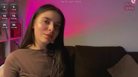 hako emm online show from November 19, 2025, 10:10 pm