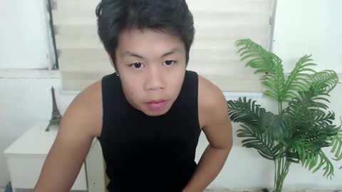 haku020485 online show from January 10, 2026, 6:26 am