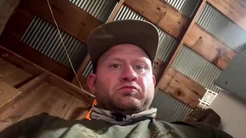 halfoftwelve69 online show from April 19, 2026, 10:12 pm