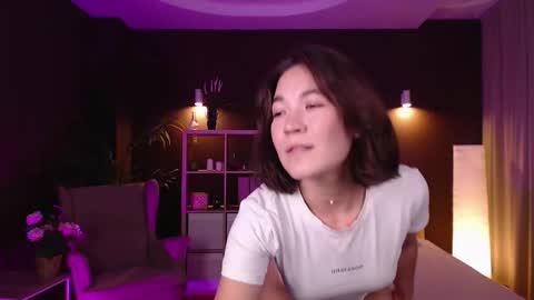 Snapshot of halle_berrry chatting on September 16, 2025, 2:07 pm Mary online show from September 16, 2025, 2:07 pm