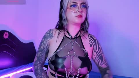 Hallu online show from February 25, 2025, 4:00 pm