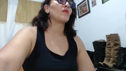 Snapshot of hammer9247 chatting on October 15, 2025, 4:07 pm hammer9247 online show from October 15, 2025, 4:07 pm