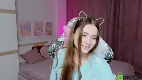 Hana online show from September 12, 2025, 2:17 pm