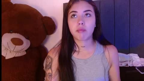 hana_ming online show from January 16, 2026, 12:31 pm