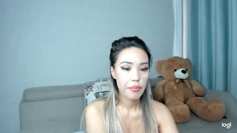 Hanah online show from March 11, 2025, 5:38 am