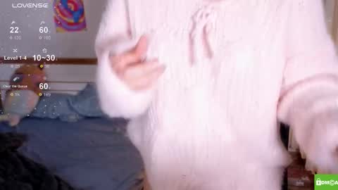 hanahwoods online show from January 17, 2026, 5:34 am