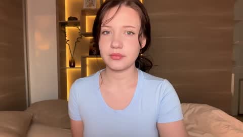 hanahwoods online show from June 8, 2026, 3:07 am