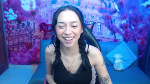 Snapshot of hanaku_8 chatting on December 4, 2024, 5:22 pm Hanaku online show from December 4, 2024, 5:22 pm