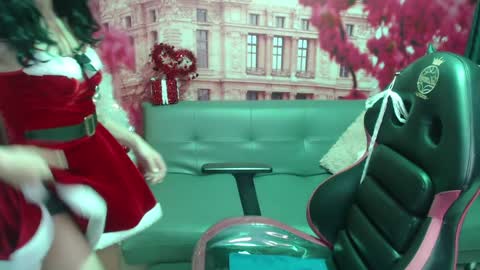 Snapshot of hanaku_8 chatting on December 17, 2024, 2:11 pm Hanaku online show from December 17, 2024, 2:11 pm