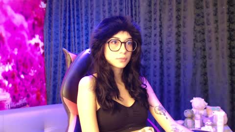 Snapshot of hanaku_8 chatting on January 9, 2025, 2:07 pm Hanaku online show from January 9, 2025, 2:07 pm