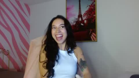 Hanaku  online show from April 13, 2026, 8:36 pm