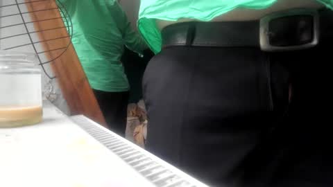 Snapshot of handncocknocum chatting on January 4, 2025, 3:07 pm handncocknocum online show from January 4, 2025, 3:07 pm