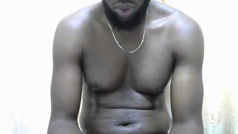 handsome king online show from May 16, 2026, 6:32 am