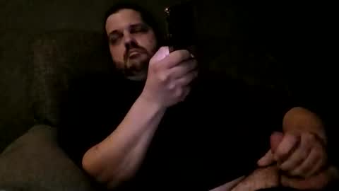 Snapshot of handsomedaddy198924 chatting on January 12, 2026, 6:07 am Handsomedaddy198923 online show from January 12, 2026, 6:07 am