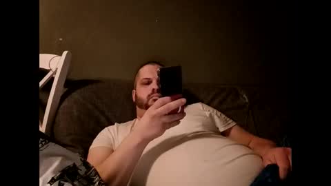 Handsomedaddy198923 online show from March 1, 2026, 5:31 am