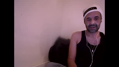 handsomepenis20cm online show from November 27, 2025, 7:05 pm