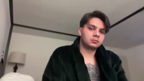 Snapshot of handsomhardcock chatting on April 4, 2026, 6:22 am handsomhardcock online show from April 4, 2026, 6:22 am