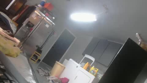 Snapshot of handyman5303 chatting on December 18, 2024, 6:57 pm Handystudman online show from December 18, 2024, 6:57 pm