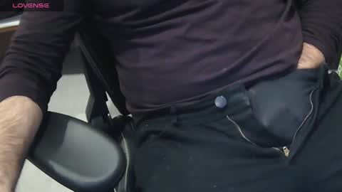 handyman732438 online show from March 31, 2026, 2:39 pm