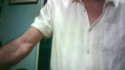 handymanforyou177322 online show from November 28, 2025, 12:30 pm