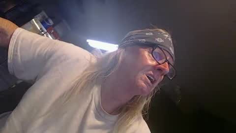 handystud33 online show from March 17, 2026, 6:28 am