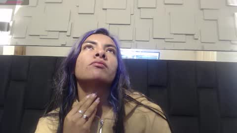 Hanna online show from December 4, 2025, 11:30 am