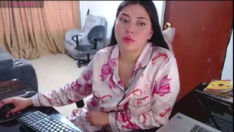 Snapshot of hanna__11_ chatting on November 13, 2025, 8:52 pm Hanna online show from November 13, 2025, 8:52 pm