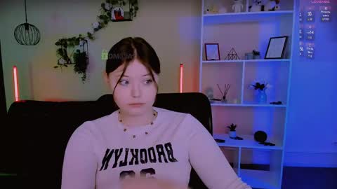 Hanna  online show from May 25, 2026, 6:58 pm