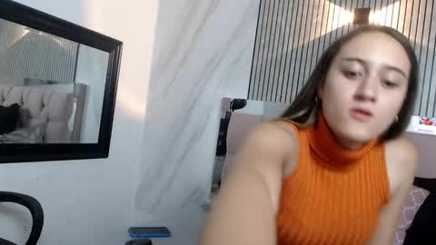 Hanna Palmer online show from November 24, 2025, 12:27 pm