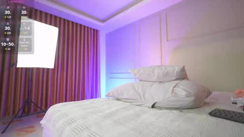 hanna online show from November 14, 2025, 3:16 am