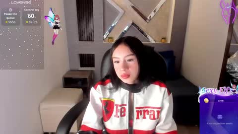 Hanna  online show from June 7, 2026, 11:58 am