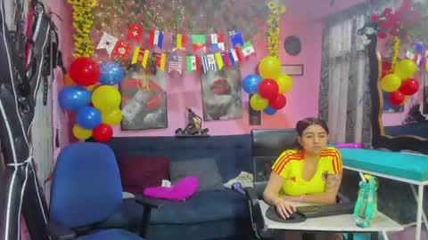 Snapshot of hanna_mature01 chatting on June 17, 2026, 12:07 pm Hanna online show from June 17, 2026, 12:07 pm