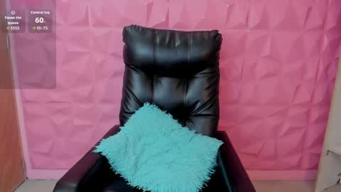 hannabackerr online show from May 11, 2026, 4:04 pm