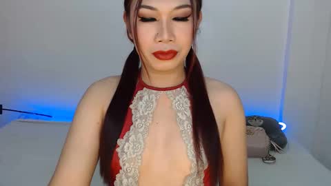 Hannah online show from September 30, 2025, 2:49 am