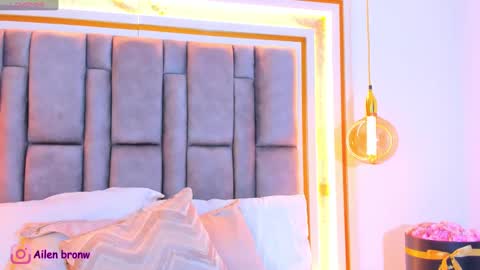 Eliana online show from October 27, 2025, 11:52 pm