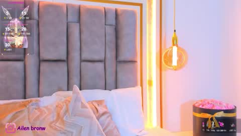 Eliana online show from November 5, 2025, 11:27 pm