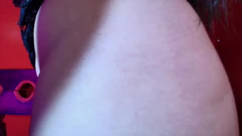 Hanna online show from October 11, 2025, 2:04 pm