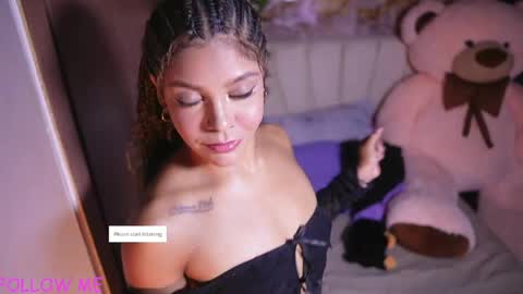 Hanna online show from April 8, 2026, 1:27 am