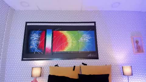 Hanna online show from November 10, 2025, 3:27 am