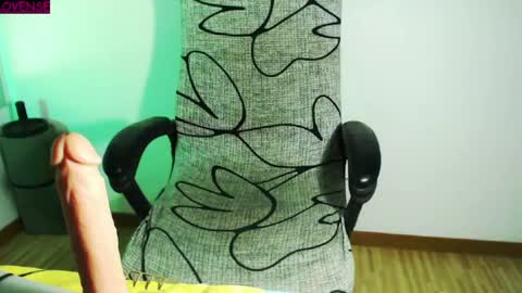 hannah kiim online show from April 11, 2026, 3:38 pm