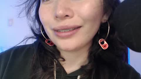 Snapshot of hannah_valhalla chatting on December 2, 2024, 2:42 am Hannah online show from December 2, 2024, 2:42 am