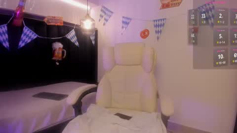 hannah  online show from October 4, 2025, 3:48 am