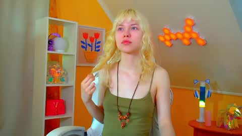 Hannah online show from May 24, 2026, 6:07 am