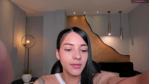 HANNAH J online show from January 20, 2025, 6:32 pm