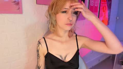 Hannah online show from September 17, 2025, 11:56 am