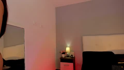 hannamartinnez online show from April 4, 2026, 1:08 pm