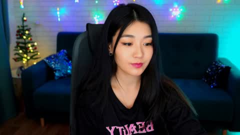 hannarosie online show from December 18, 2024, 6:25 pm