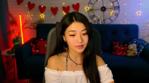 hannarosie online show from February 17, 2025, 6:59 pm