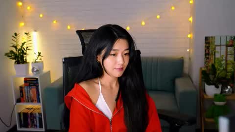 hannarosie online show from September 28, 2025, 7:30 pm