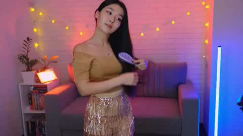 hannarosie online show from November 25, 2025, 6:52 pm